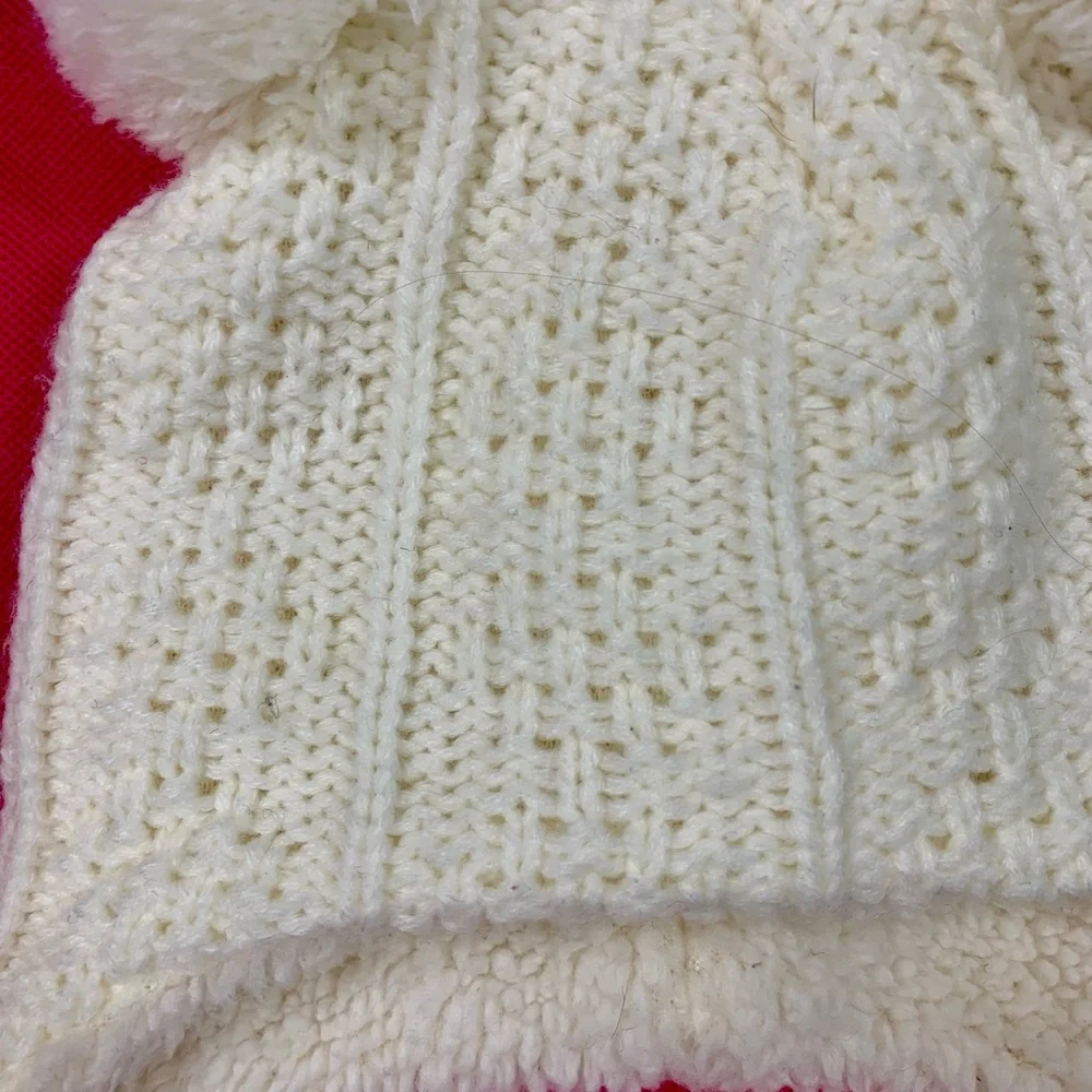 Jan and Jul Bear Hat and Mitten Set